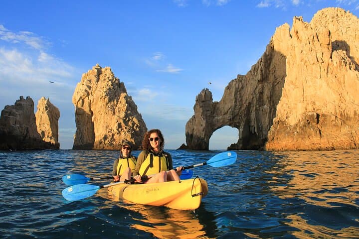 Cabo San Lucas Arch and Lovers Beach Kayak Tour plus Snorkeling